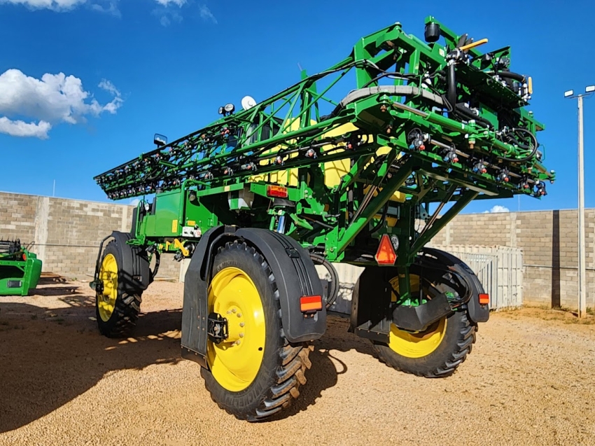 john deere pulverizador m4030 piloto automatico. metal 30mts. tanque 3.000lts. exactapply. motor: 1770 diesel 1p automatico 2021