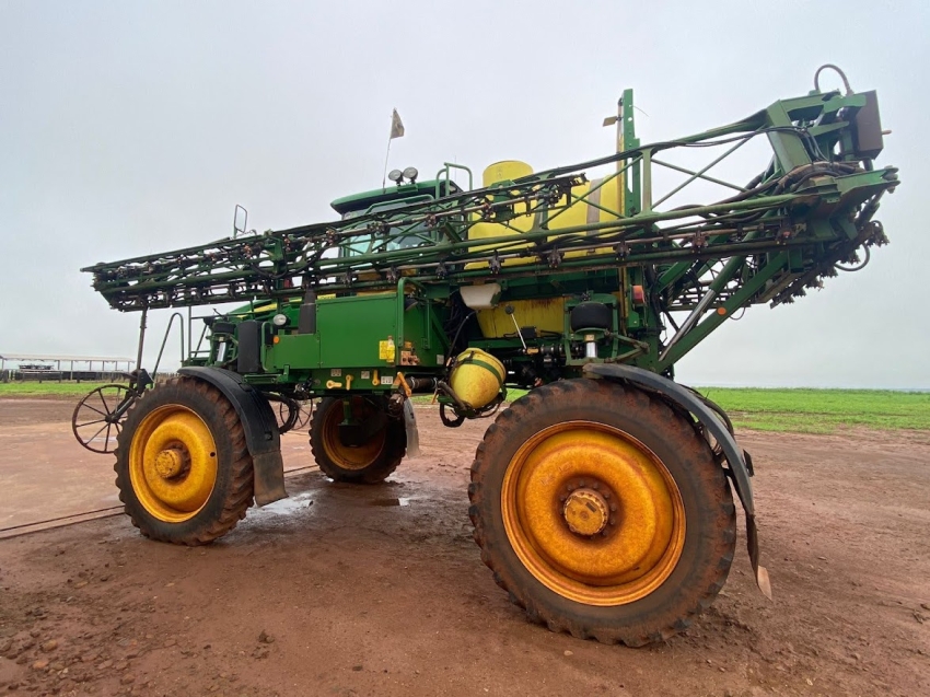john deere pulverizador m4040 piloto automatico. metal 30mts. tanque 4.000lts. exactapply. motor 4.500hrs diesel 1p automatico 2019