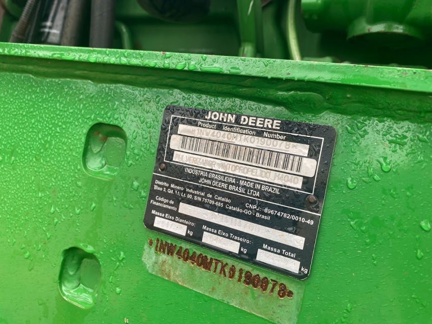 john deere pulverizador m4040 piloto automatico. metal 30mts. tanque 4.000lts. exactapply. motor 4.500hrs diesel 1p automatico 2019