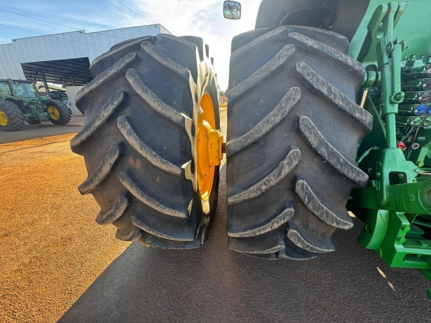 john deere trator 8370r  370 cv. piloto automatico. rodado dual. ils. motor: 9.117 diesel 1p automatico 2016
