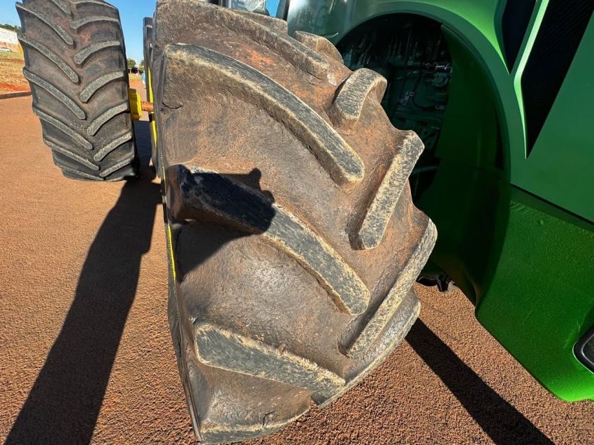 john deere trator 8370r  370 cv. piloto automatico. rodado dual. ils. motor: 9.117 diesel 1p automatico 2016