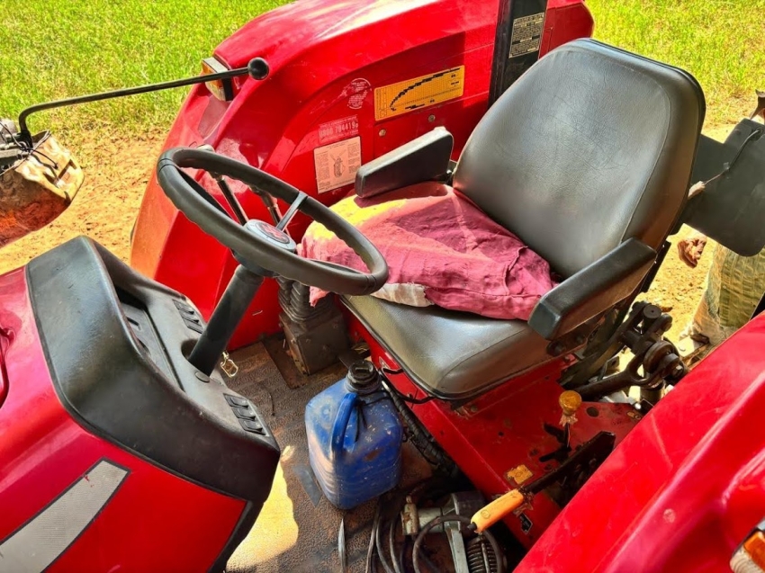 massey ferguson trator mf4292 103cv. sem cabine. conjunto frontal. motor: 2.769hrs diesel 1p automatico 2016