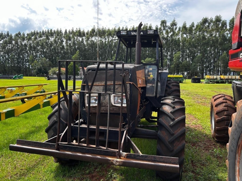 valmet trator 1280 128cv. sem cabine. rodado balao. motor: 19839 diesel 1p automatico 2001