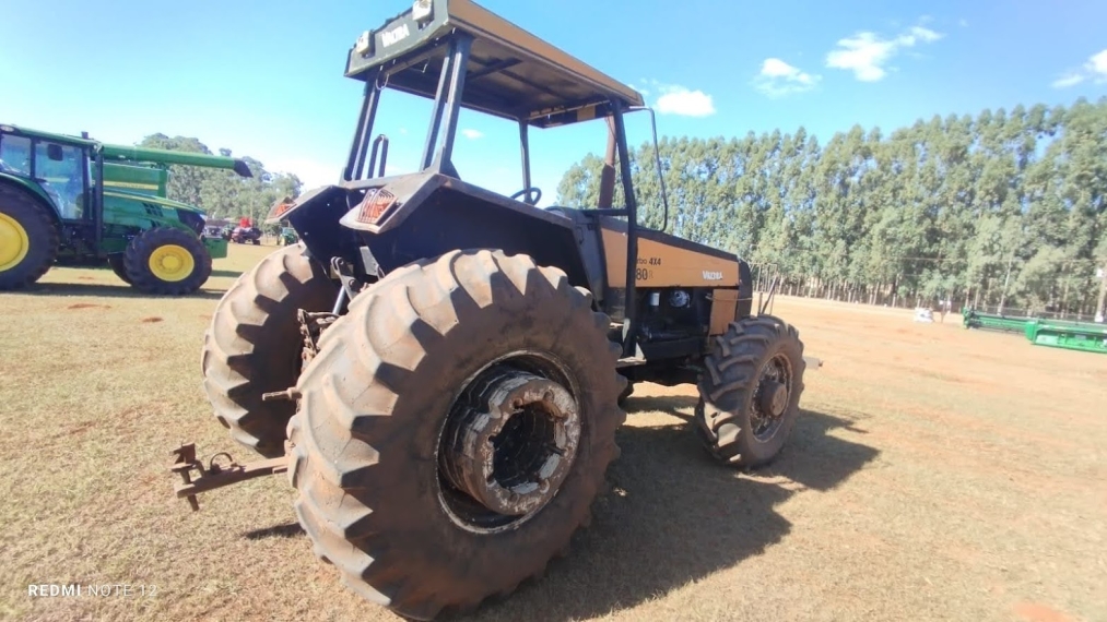 valmet trator 1280 128cv. sem cabine. rodado balao. motor: 19839 diesel 1p automatico 2001