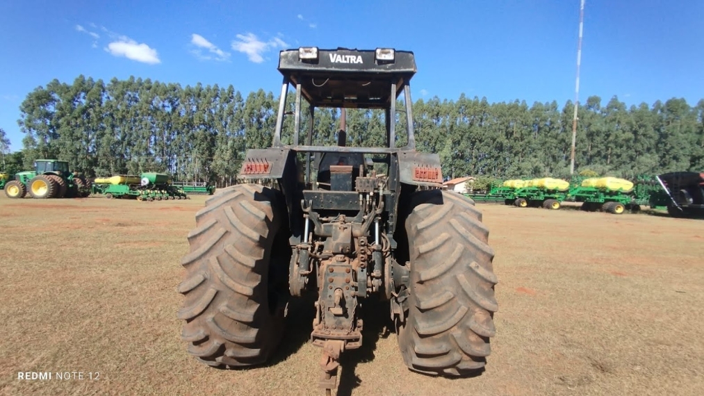 valmet trator 1280 128cv. sem cabine. rodado balao. motor: 19839 diesel 1p automatico 2001