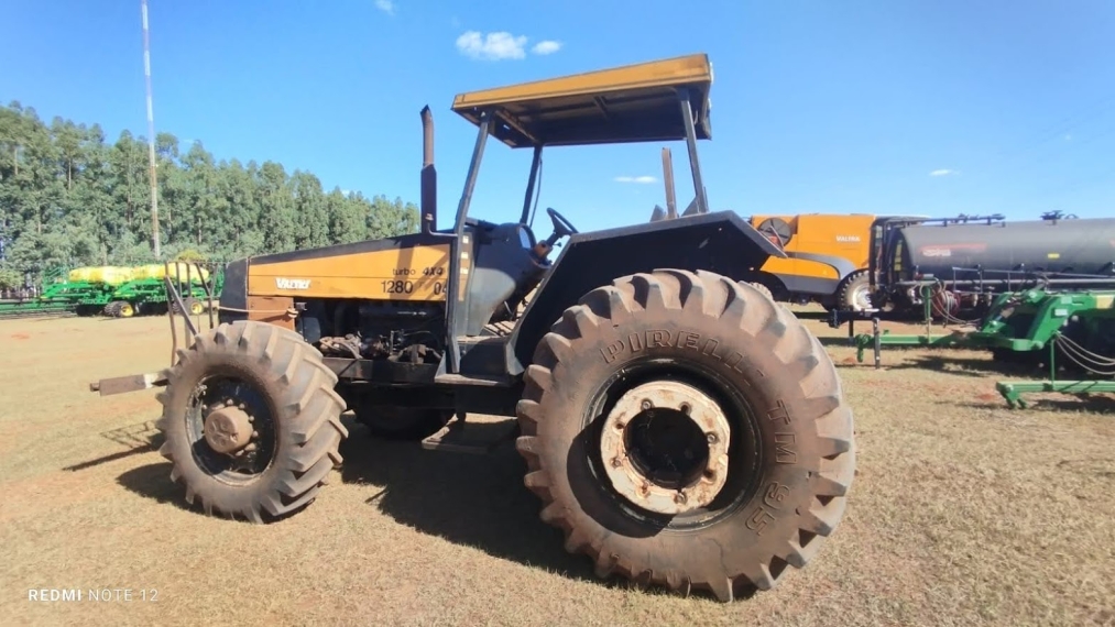 valmet trator 1280 128cv. sem cabine. rodado balao. motor: 19839 diesel 1p automatico 2001