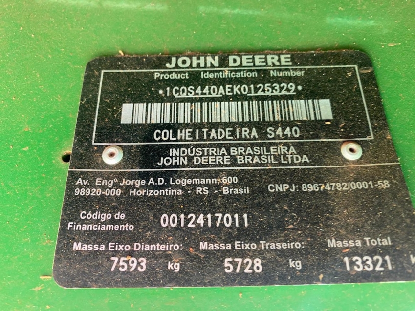 john deere colheitadeira s440 rodado dual. com piloto automatico. plataforma 22 pes. motor: 1027 - trilha: 726 diesel 1p automatico 2019