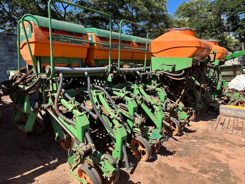 stara plantadeira princesa 20 linhas. 45cm. diesel 1p automatico 2017