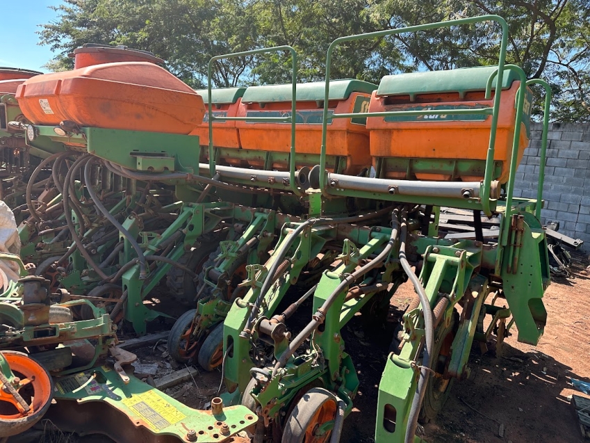 stara plantadeira princesa 20 linhas. 45cm. diesel 1p automatico 2017