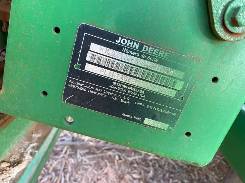 john deere plantadeira 2130 28 linhas. 50cm. diesel 1p automatico 2012