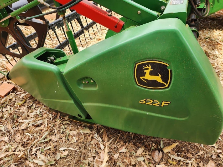 john deere colheitadeira s440 rodado dual. com piloto automatico. plataforma 22 pes. motor: 1.388 - trilha: 875 diesel 1p automatico 2018