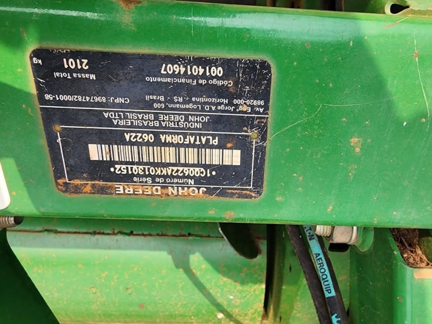 john deere colheitadeira s440 rodado dual. com piloto automatico. plataforma 22 pes. motor: 1027 - trilha: 726 diesel 1p automatico 2019