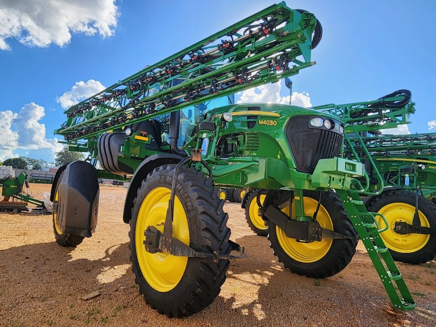 john deere pulverizador m4030 piloto autom. metal 30mts. tanque 3.000lts. exactapply. motor: 1770 diesel 1p automatico 2021