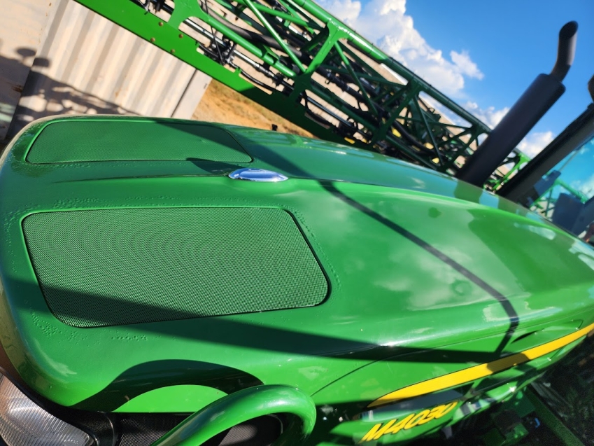 john deere pulverizador m4030 piloto autom. metal 30mts. tanque 3.000lts. exactapply. motor: 1770 diesel 1p automatico 2021