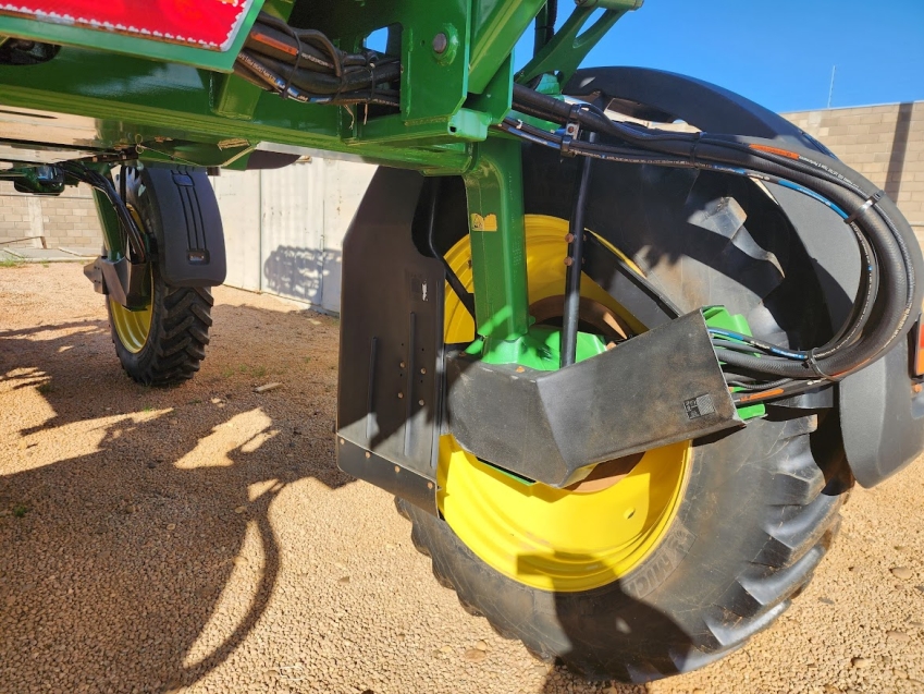 john deere pulverizador m4030 piloto autom. metal 30mts. tanque 3.000lts. exactapply. motor: 1770 diesel 1p automatico 2021
