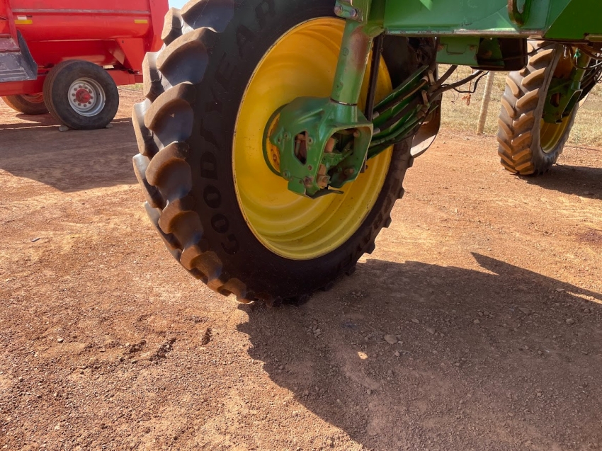 john deere pulverizador 4730 piloto autom. metal 30mts. tanque 3.000lts. motor: 9777 diesel 1p automatico 2009