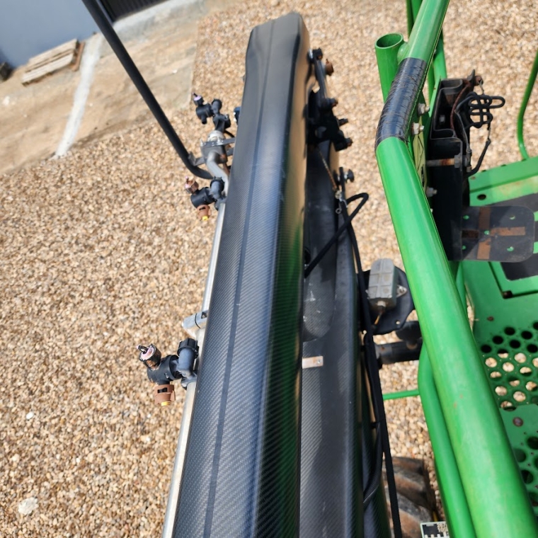 john deere pulverizador m4025 piloto autom. fibra 30mts. tanque 2.500lts diesel 1p automatico 2019
