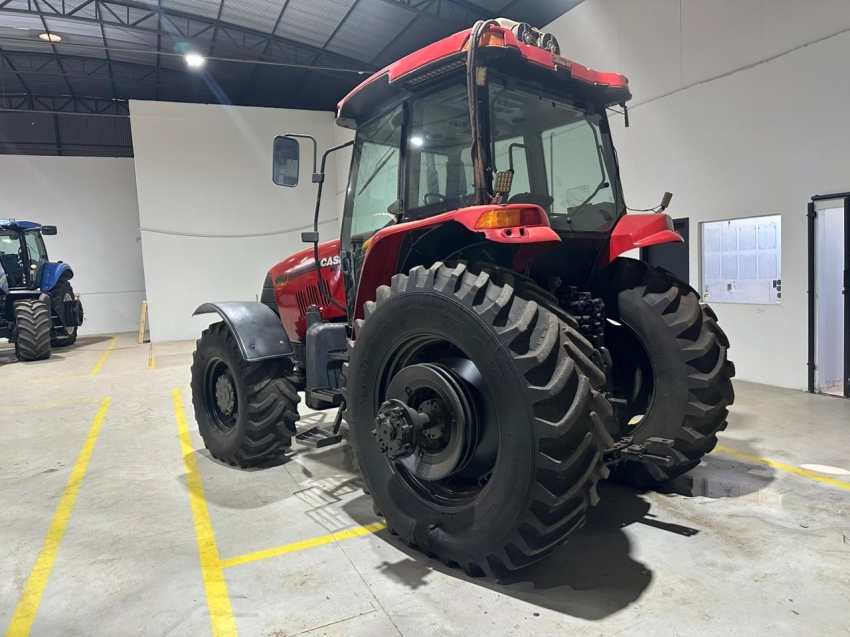 case trator mx 180 180cv. cabine. rodado dual. sem piloto. motor 9.428hrs. diesel 1p automatico 20131