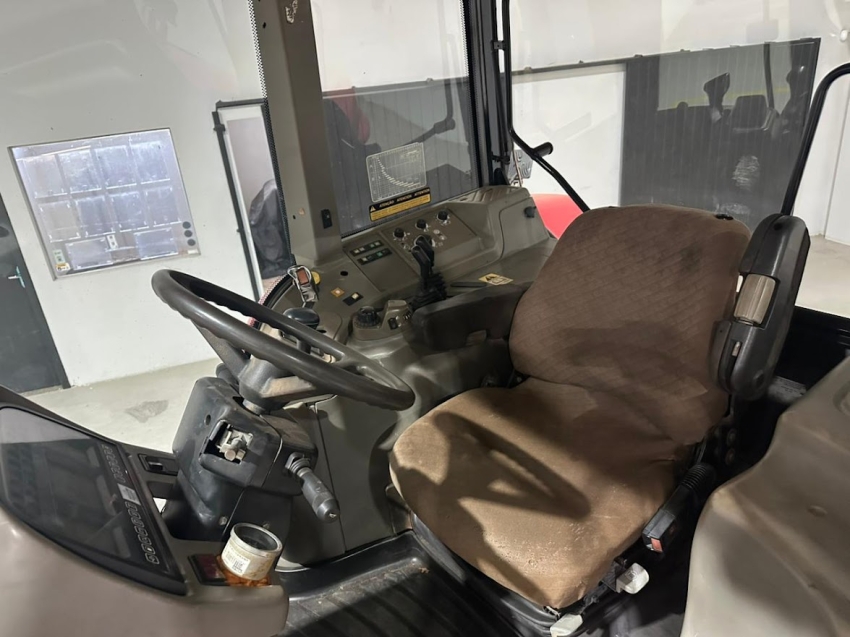 case trator mx 180 180cv. cabine. rodado dual. sem piloto. motor 9.428hrs. diesel 1p automatico 2013