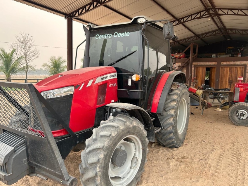 massey ferguson trator mf 4708 82cv. cabine. paralama dianteiro. motor: 3.500hrs. diesel 1p automatico 2019