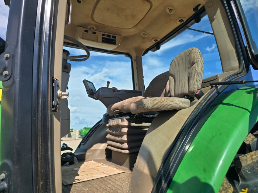 john deere trator 8370r  370cv. powershift 23f/12r. piloto automatico. sf6000/4100. pneus diant 480/70r34 dual. tras 800/70r diesel 1p automatico 20182