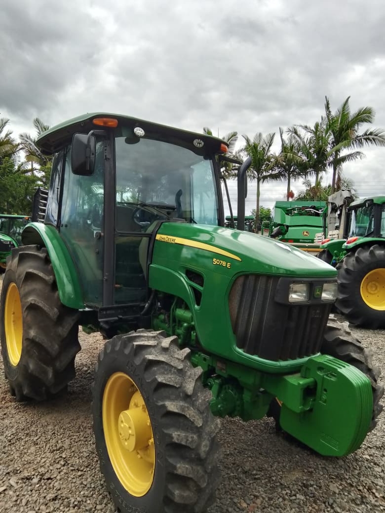 john deere trator 5078e  cabinado 4x4 78 diesel 1p manual 20142