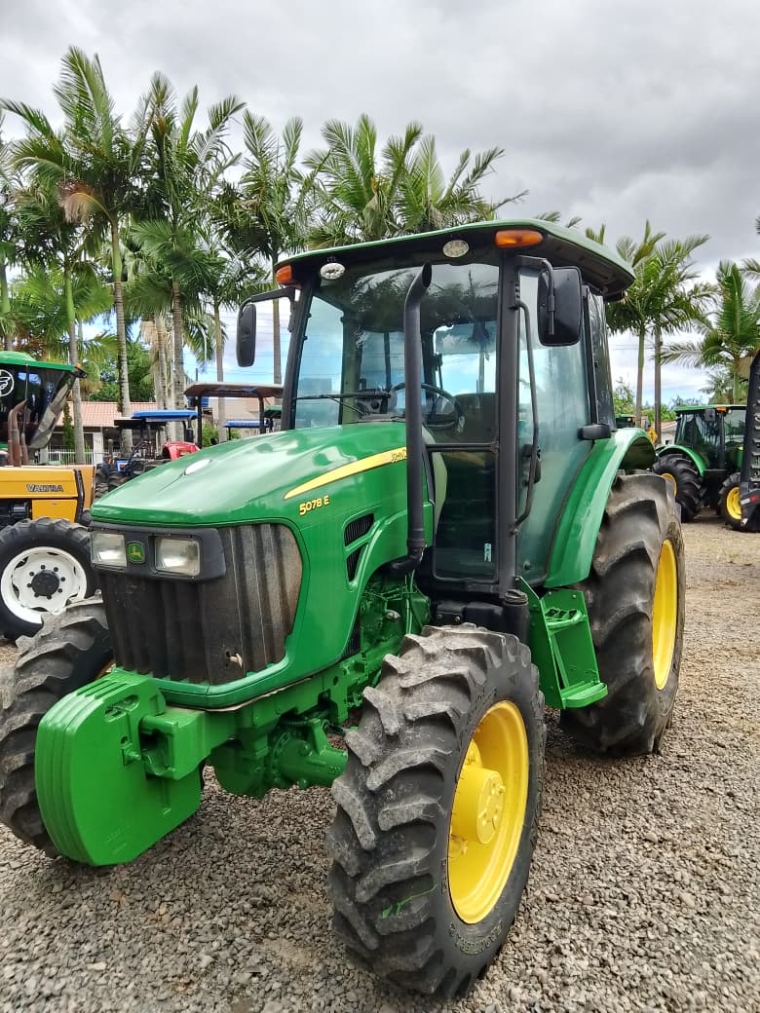 john deere trator 5078e  cabinado 4x4 78 diesel 1p manual 20144