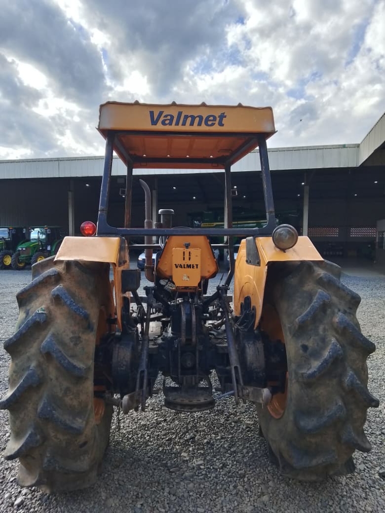 valmet trator 78 plataformado 4x2 diesel manual 19892