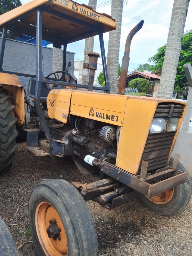 valmet trator 78 plataformado 4x2 diesel manual 19922