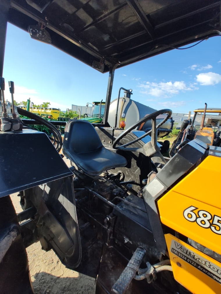 valtra trator 685 plataformado 4x4 diesel manual 20063