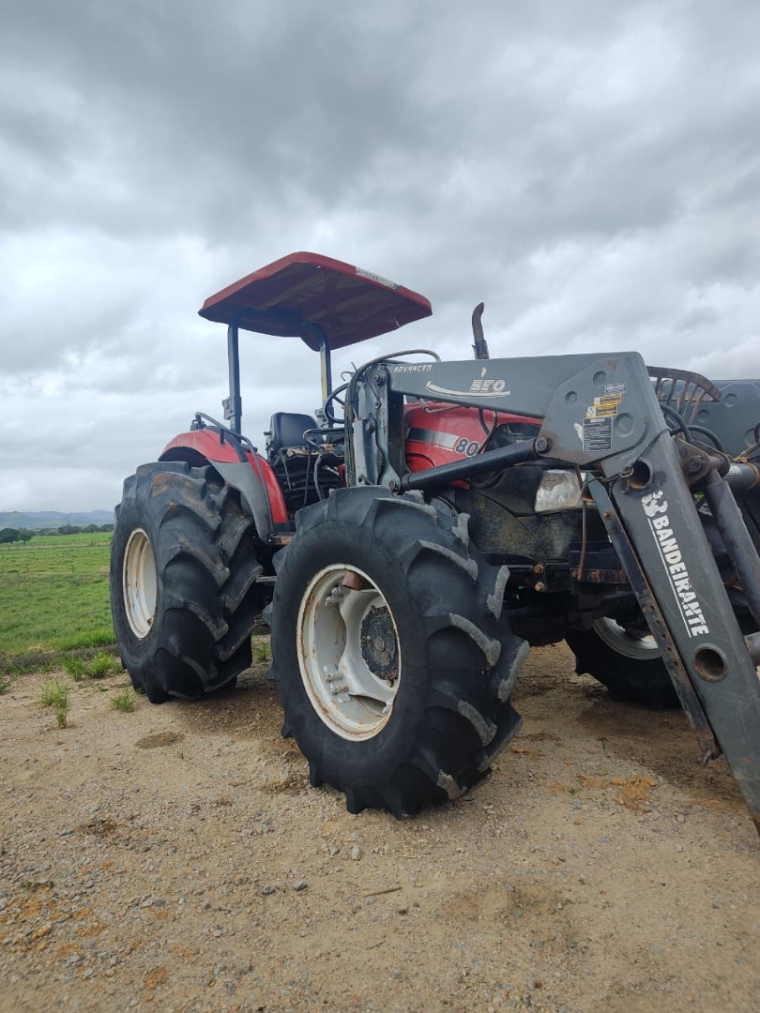 case trator farmall 80 cabinado 4x4 diesel manual 20142
