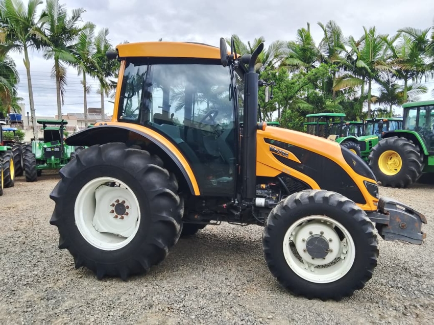 valtra trator a 74s cabinado diesel 1p manual 20201