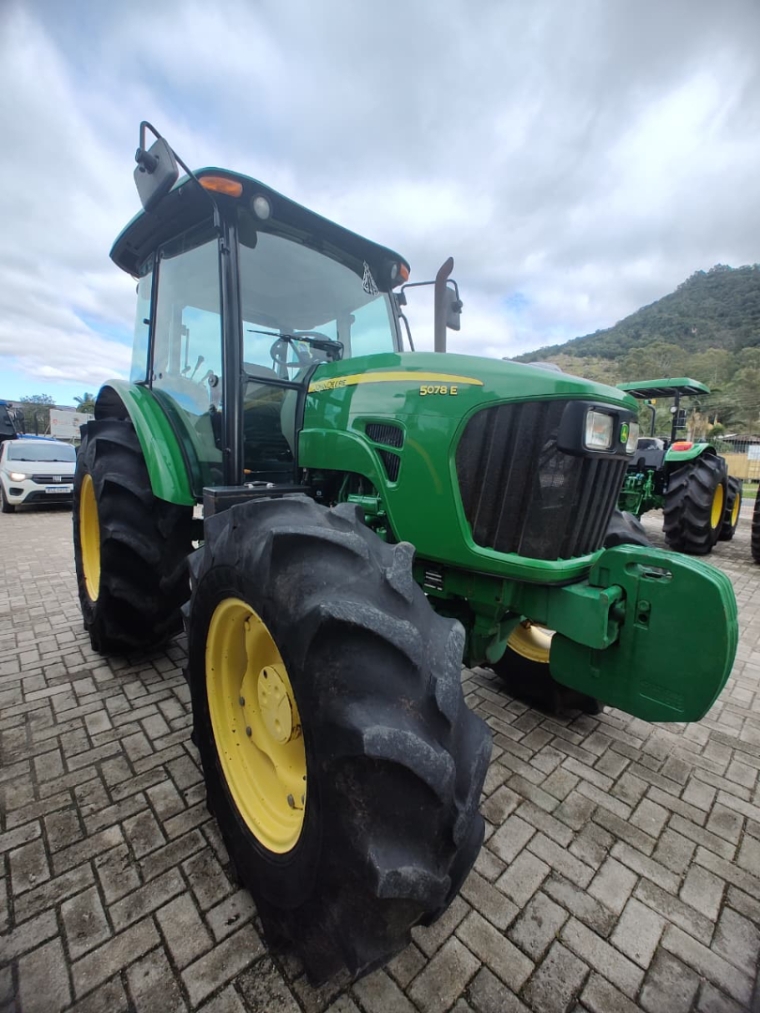 john deere trator 5078e  cabinado diesel 1p manual 20155