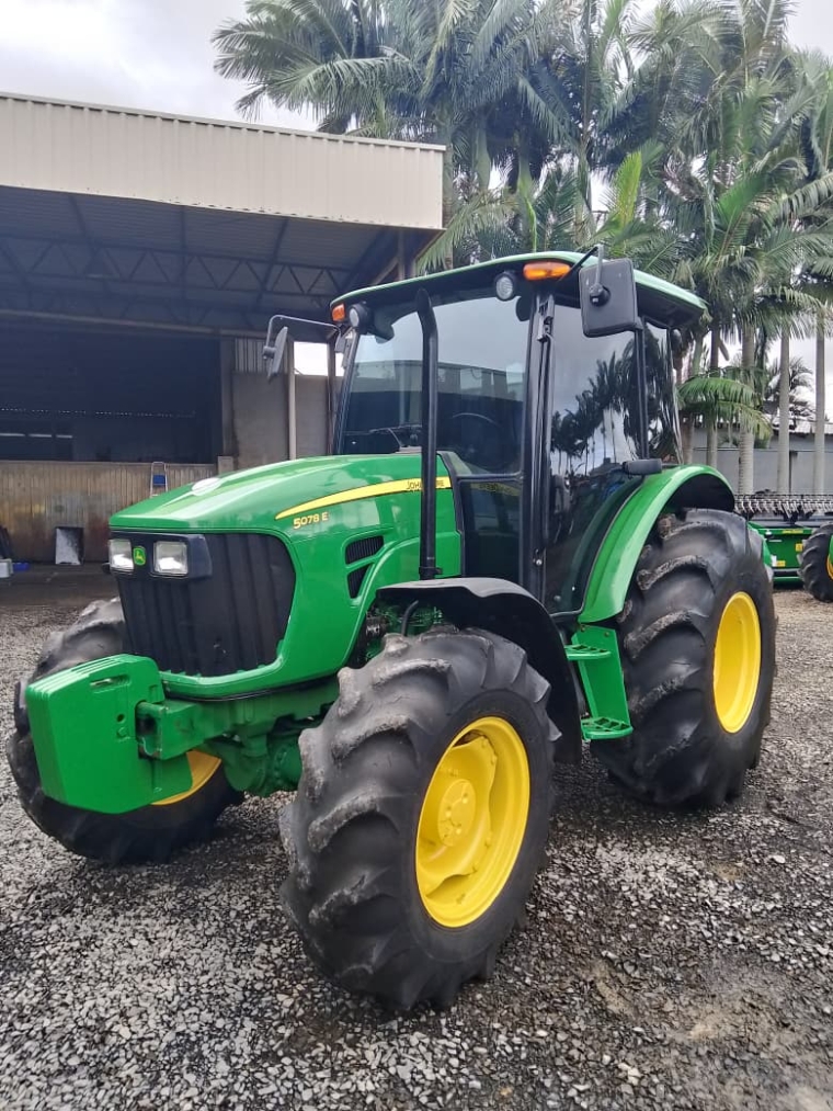 john deere trator 5078e  cabinado 9x3 diesel 1p manual 2014