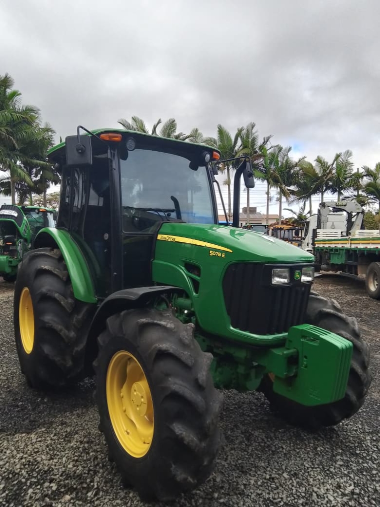 john deere trator 5078e  cabinado 9x3 diesel 1p manual 20143