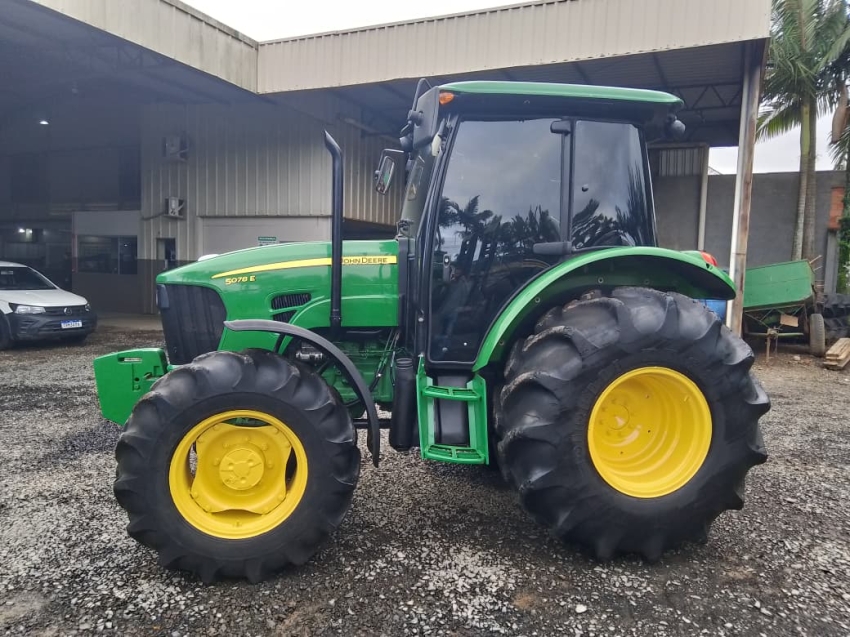 john deere trator 5078e  cabinado 9x3 diesel 1p manual 20141