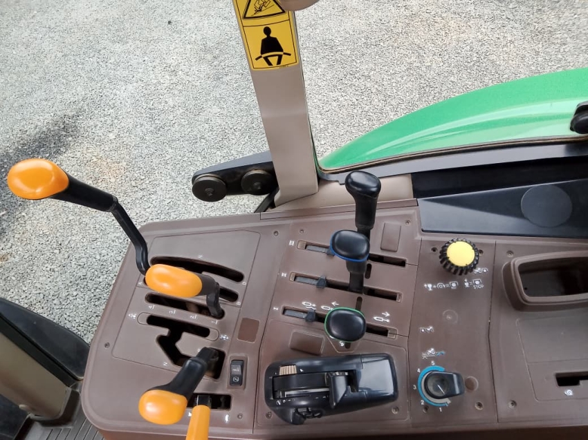 john deere trator 6100j  cabinado diesel 1p manual 201810