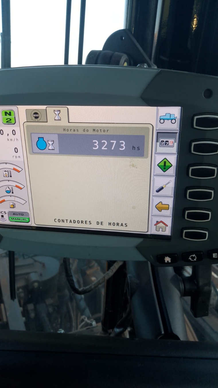 valtra pulverizador autopropelido bs-3330h barra de 27 metros diesel 1p automatico 2019
