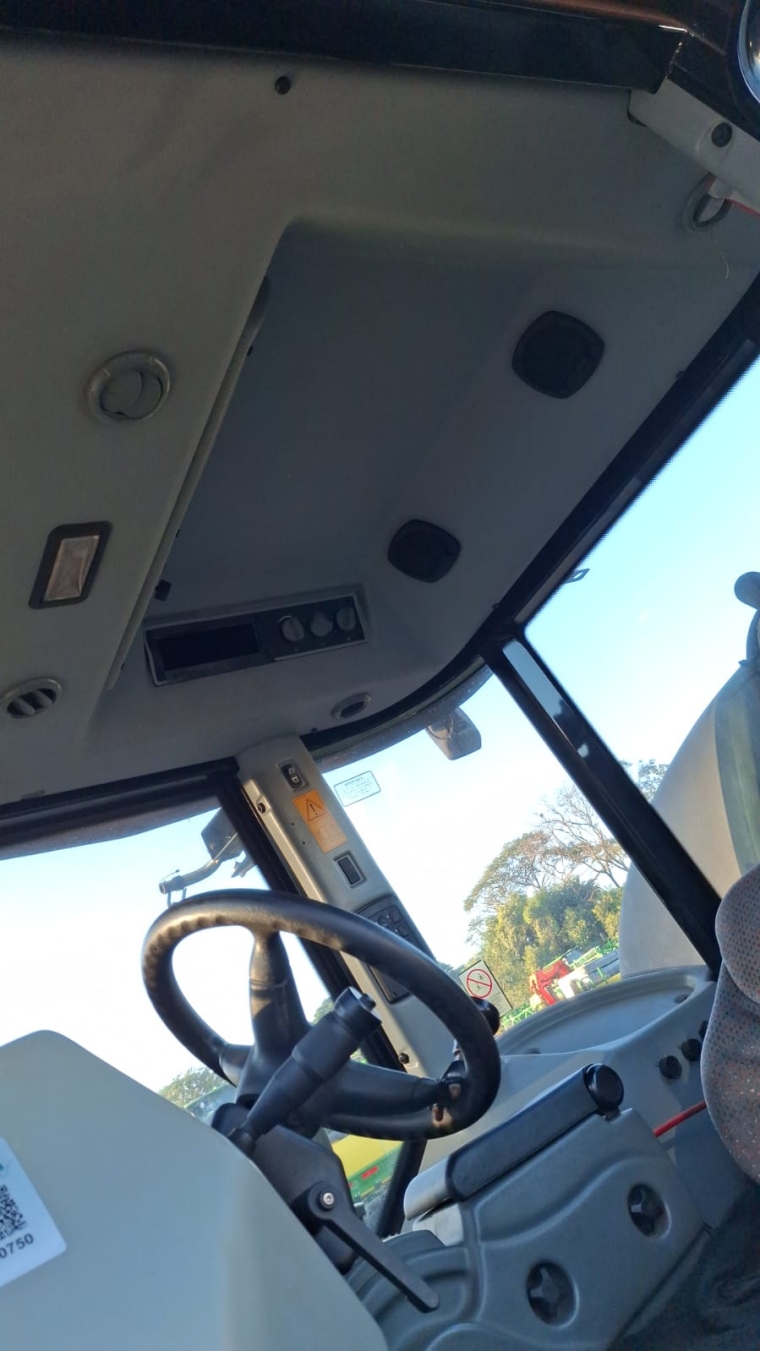 valtra pulverizador autopropelido bs-3330h barra de 27 metros diesel 1p automatico 2019