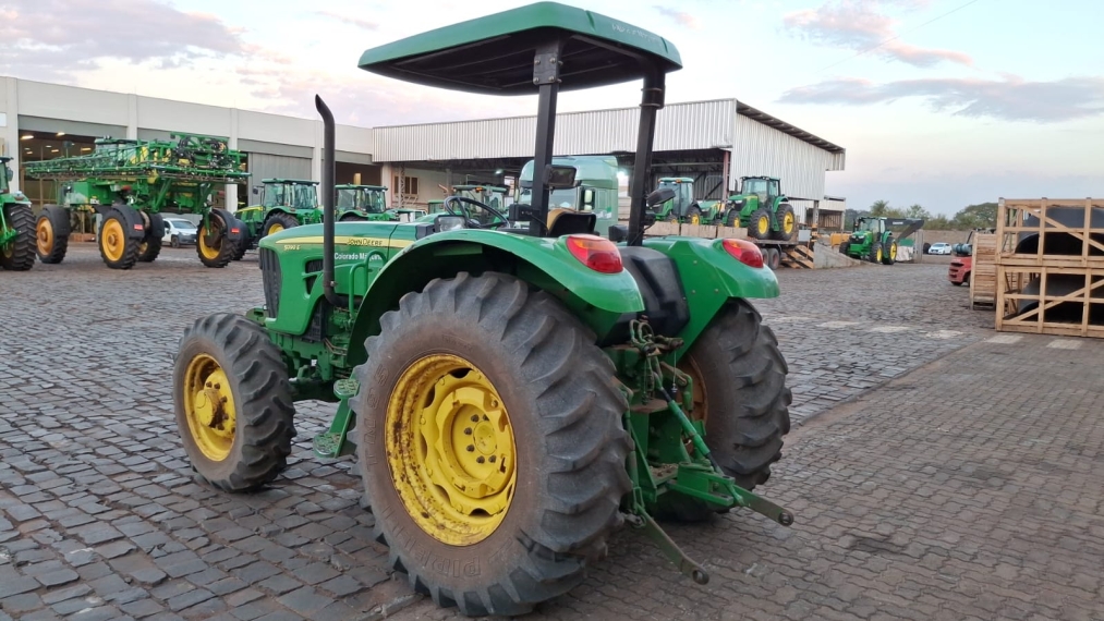 john deere trator 5090e  plataformado diesel manual 2017