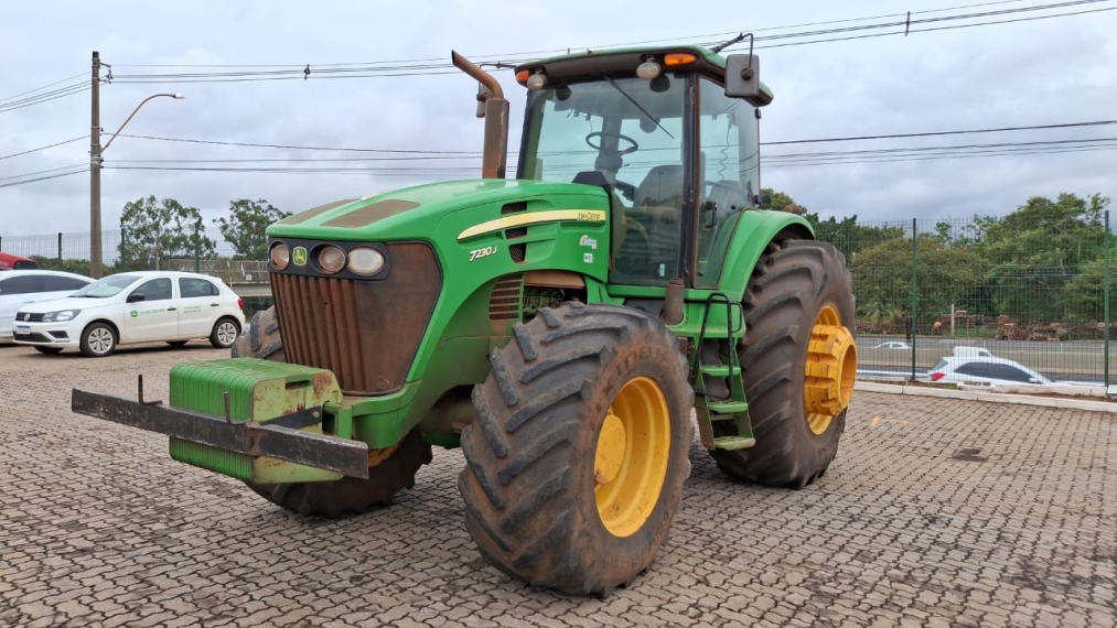 john deere trator 7230j  cabinado diesel 1p manual 2017