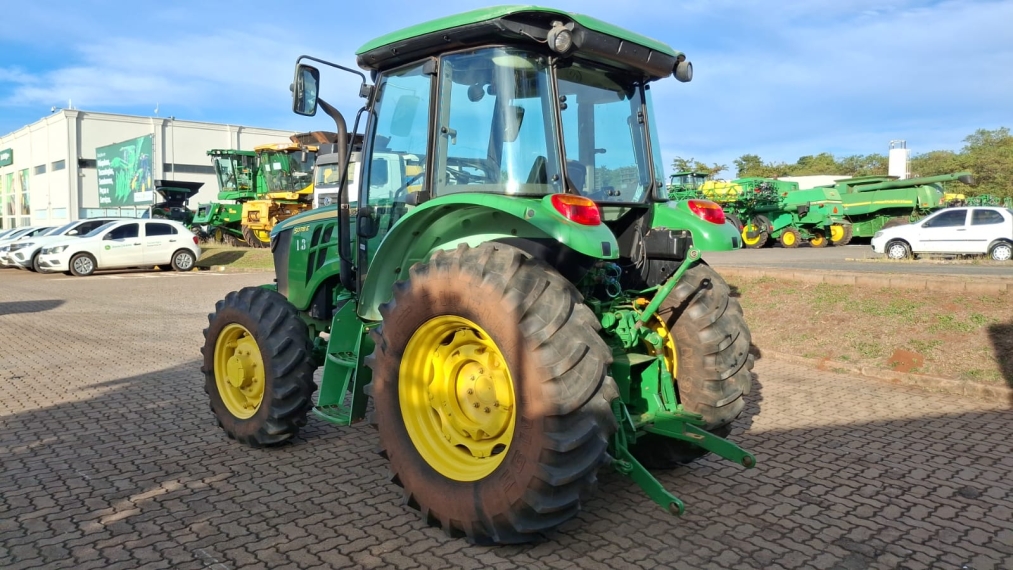 john deere trator 5078e  cabinado diesel 1p manual 2024