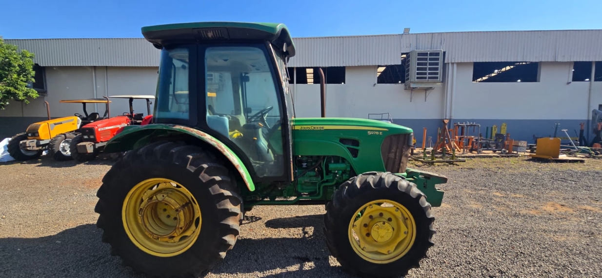 john deere trator 5078e  cabinado diesel 1p manual 2013
