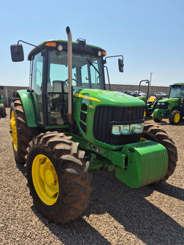 john deere trator 6115j  transmissao powerquad 16*16 diesel 1p manual 2022