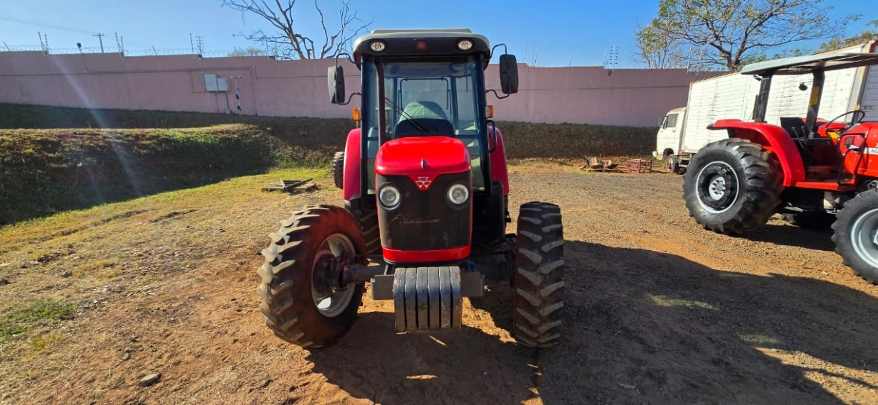 massey ferguson trator 4275 cabinado diesel 1p manual 2014
