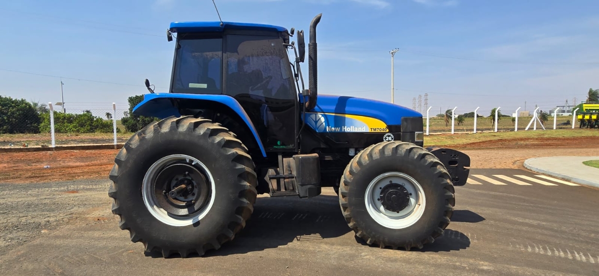 new holland trator tm 7040 cabinado diesel 1p manual 2012