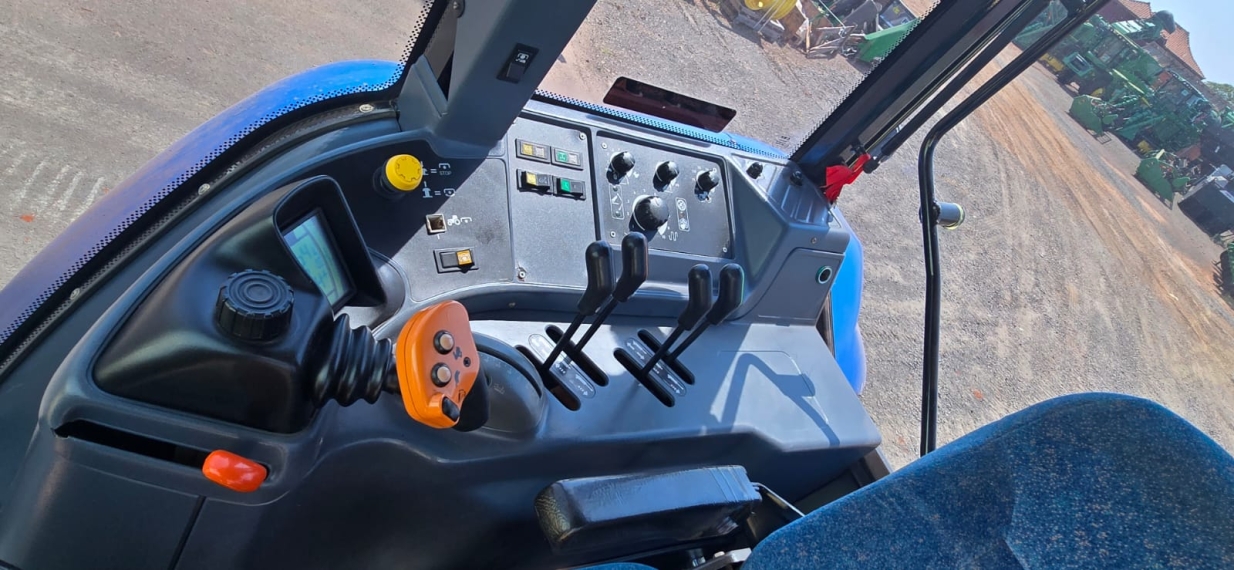 new holland trator tm 7040 cabinado diesel 1p manual 2012
