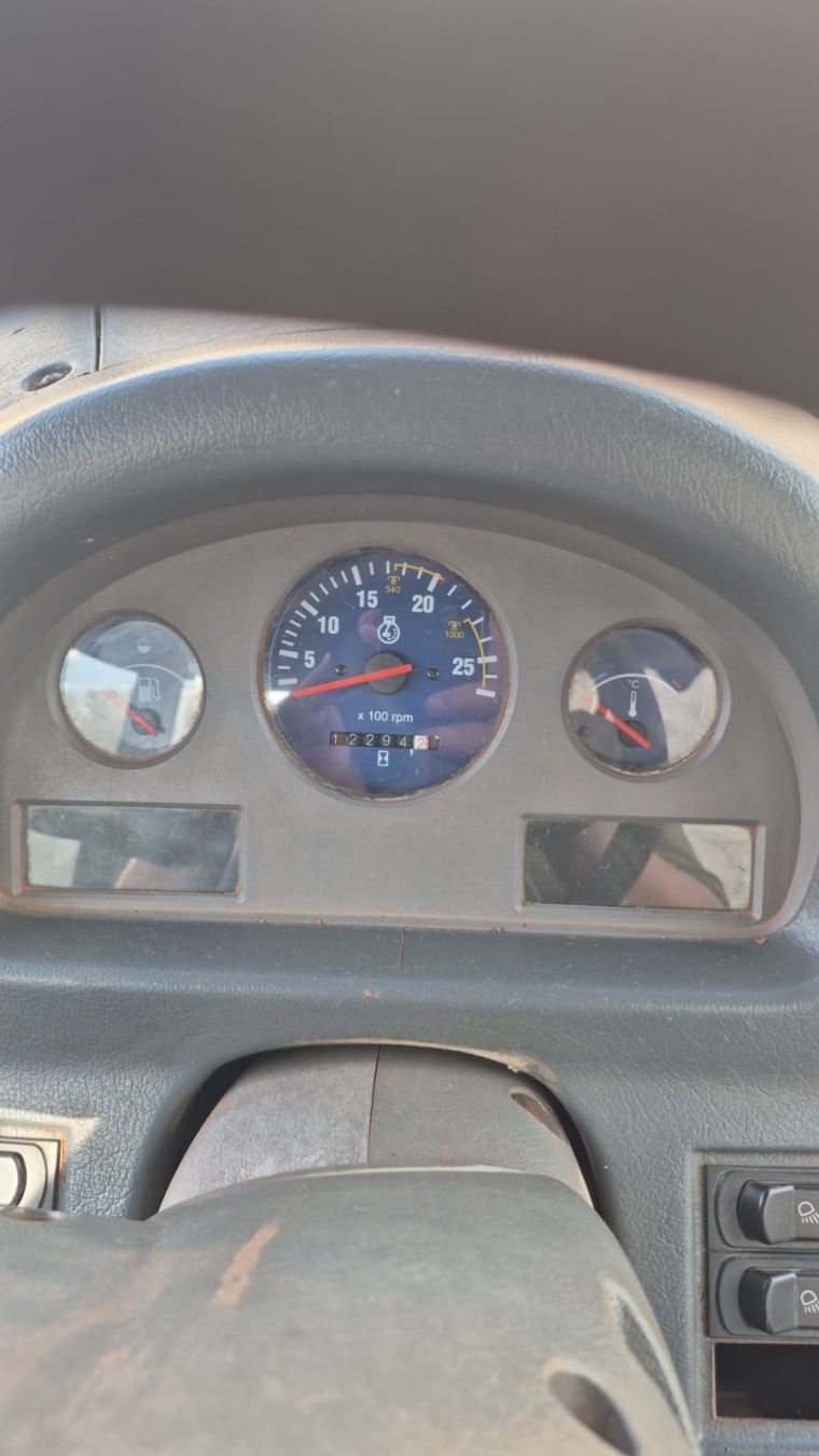 valtra trator bh 180 cabinado diesel 1p manual 20162