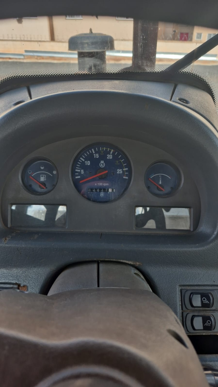 valtra trator bh 180 cabinado diesel 1p manual 20165