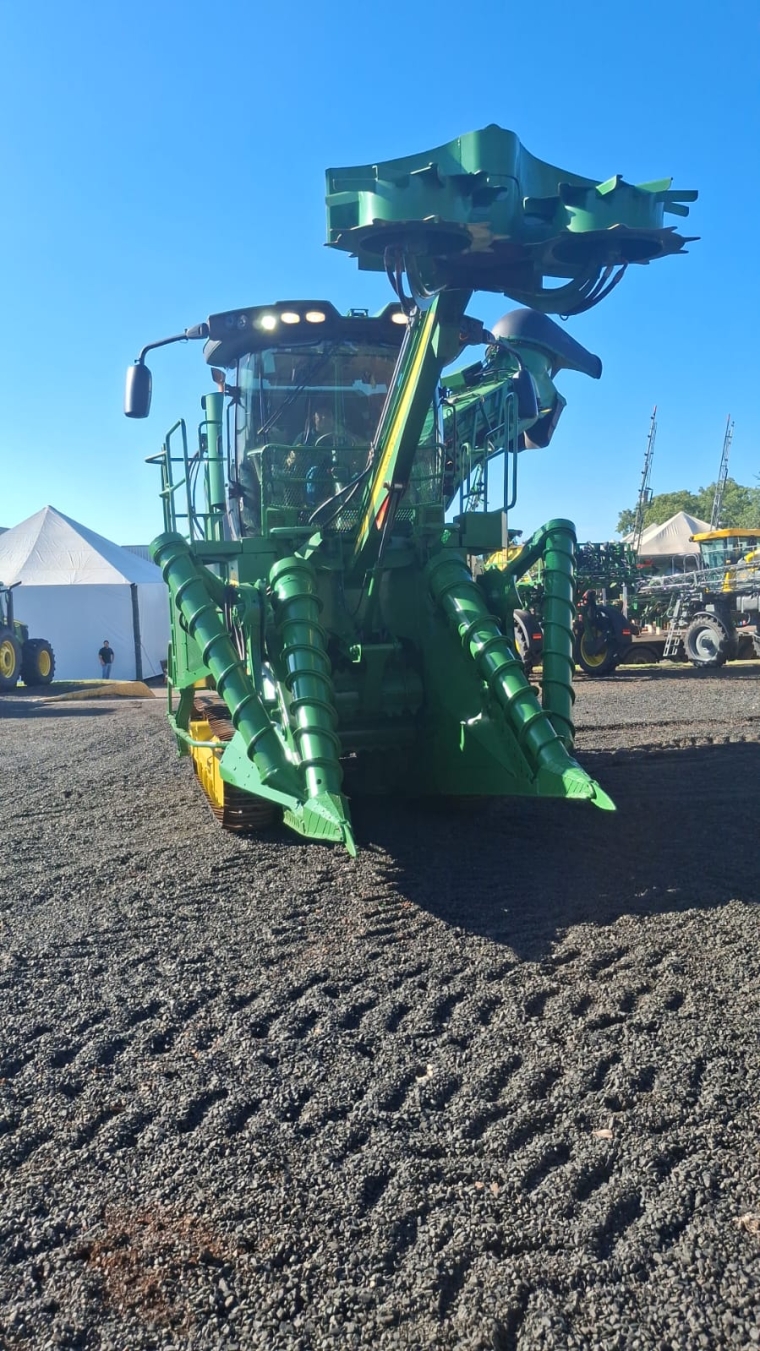 john deere colhedora de cana ch 570 cabinada diesel 1p manual 202112